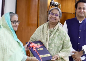 প্রধানমন্ত্রীর কাছে এইচএসসি-সমমানের ফল হস্তান্তর- ফলাফল যেভাবে দেখবেন