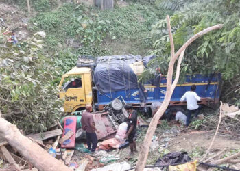 রাজশাহীতে ট্রাক-সিএনজি সংঘর্ষে একই পরিবারের চার সদস্যসহ নিহত ৫