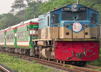 টাঙ্গাইলে ইঞ্জিন বিকল, উত্তরবঙ্গের সঙ্গে ঢাকার রেল যোগাযোগ বন্ধ