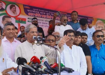 বিএনপির নাম ভাঙিয়ে চাঁদাবাজি করতে এলে ধরে পুলিশে দিন: মির্জা ফখরুল ইসলাম আলমগীর