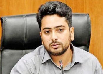 সতর্কতা না দিয়ে বাঁধ খুলে ভারত অমানবিকতার পরিচয় দিয়েছে: তথ্য উপদেষ্টা