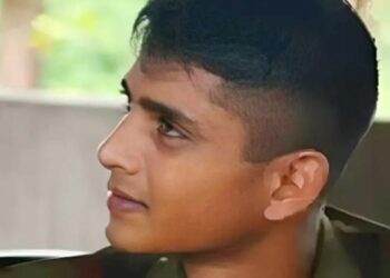 টাঙ্গাইলে সেনা কর্মকর্তার লাশের অপেক্ষায় বাবা মা