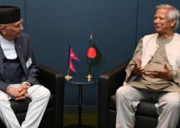 নেপালের প্রধানমন্ত্রীর সঙ্গে প্রধান উপদেষ্টার দ্বিপাক্ষিক বৈঠক