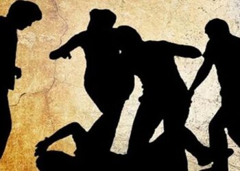 নোয়াখালীতে গণপি'টুনিতে যুবলীগ নেতা নি'হত