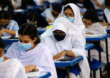 এইচএসসি পরীক্ষার্থীদের জন্য জরুরি নির্দেশনা দিল বোর্ড