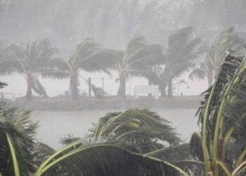 সন্ধ্যার মধ্যে যেসব অঞ্চলে ৬০ কিমি বেগে ঝড়