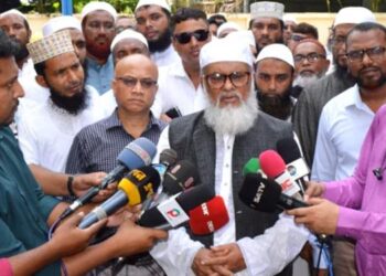 জাতীয় সংগীত পরিবর্তন হাত দেবে না সরকার : ধর্ম উপদেষ্টা