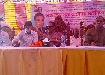 টাঙ্গাইলের মধুপুরে বৈষম্যবিরোধী ছাত্র আন্দোলনে শহীদদের স্বরণে দোয়া