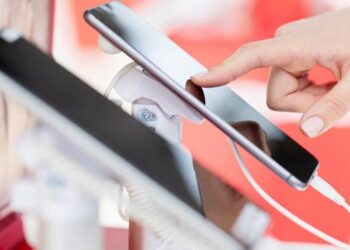 নতুন ফোন কেনার আগে, জানতে হবে যেসব বিষয়