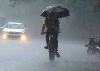 আর কতদিন থাকবে বৃষ্টি?