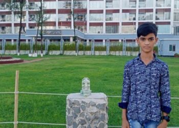 সৈকতে নিখোঁজ স্কুলছাত্রের মর'দেহ ৪ ঘন্টা পর উদ্ধার