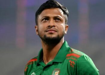 দুবাইয়ে থামতে হয়েছে সাকিবকে, দেশে ফেরা নিয়ে নতুন শঙ্কা