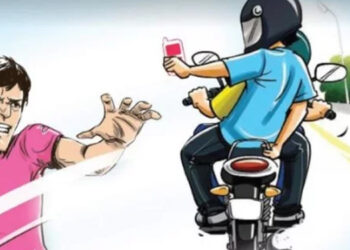 টাঙ্গাইলে পুলিশ সুপারের মোবাইল ছিনতাই