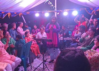 টাঙ্গাইলের ঘাটাইলে বাউলিয়ানা শিল্পীগোষ্ঠীদের নৌকা ভ্রমণ অনুষ্ঠিত হয়েছে