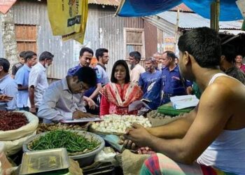 মোবাইল কোর্টে মধুপুরে চারজনকে জরিমানা