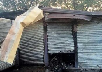 মির্জাপুরে অগ্নিকান্ডে তিনটি দোকানঘর পুড়ে ছাই