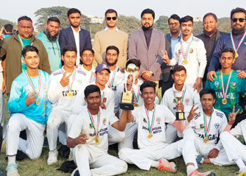 ইয়ং টাইগার্স অনূর্ধ্ব-১৮ জাতীয় ক্রিকেট টুর্নামেন্টে চ্যাম্পিয়ন টাঙ্গাইল জেলা দল
