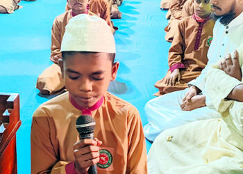 গোপালপুরে ৭মাসে হাফেজে কোরআন হলেন সিয়াম 