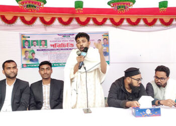 শেখ হাসিনার আমলে সীমান্তের কাঁটা তারে লাশ ঝুলন্ত, এখন পতাকা বৈঠক হয়--শাকিল উজ্জামান 