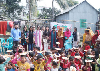 টাঙ্গাইলে স্বেচ্ছাসেবী তরুণদের সংগঠন দশমিকের ভিন্ন রকম  পিঠা উৎসব 