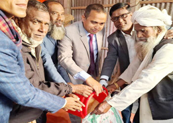 ধনবাড়ীতে ওএমএসের চাল বিক্রয় উদ্বোধন