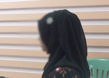 অনৈতিক প্রস্তাবে রাজি না হওয়ায় চাকুরি গেল নারী পোষাক কর্মীর