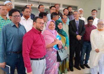 টাঙ্গাইলে মাধ্যমিক পর্যায়ের সরকারী প্রতিষ্ঠান প্রধান ও শিক্ষা কর্মকর্তাদের নিয়ে শিক্ষার গুনগত মানোন্নয়ন মুলক সভা অনুষ্ঠিত।