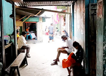 দেহের খদ্দের না মিললেও মিলছে মাদকের! (টাঙ্গাইলের যৌনপল্লী)