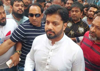 রিট মামলা খারিজ, ইশরাকের শপথ নিতে ‘বাধা নেই’