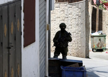 ইসরায়েলি বাহিনীর আওতায় ৭৭% গাজা