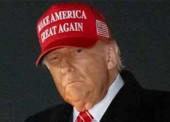 যুক্তরাষ্ট্রে বাণিজ্যচুক্তির লক্ষ্যে পাকিস্তানি প্রতিনিধি দল আসছে ট্রাম্প