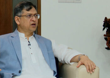 সম্মান রক্ষায় প্রধান উপদেষ্টাকে নিরপেক্ষ থাকতে হবে সালাহউদ্দিন আহমদ