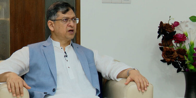 সম্মান রক্ষায় প্রধান উপদেষ্টাকে নিরপেক্ষ থাকতে হবে সালাহউদ্দিন আহমদ