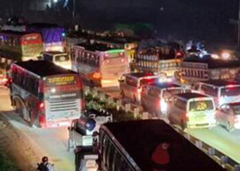 ঢাকা-টাঙ্গাইল-যমুনাসেতু মহাসড়কে ২২ কিলোমিটার এলাকায় তীব্র যানযট