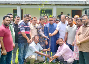 নাগরপুরে কৃষকদলের বৃক্ষরোপন কর্মসূচী সম্পন্ন