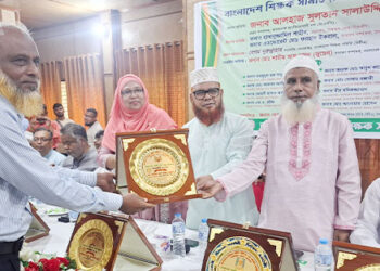 মানহীন কারিকুলামের জন্য গত বছর মাধ্যমিকে ২৫ শতাংশ শিক্ষার্থী ঝড়ে পড়েছে ---বিটিএ সম্পাদক