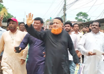 নাগরপুরে বিএনপি নেতা লাভলুর গণসংযোগ