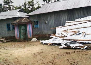 মধুপুরে স"ন্ত্রা"সী হা"ম"লা"য় দোকান ভাং"চু"র ও লু"ট"পা"ট