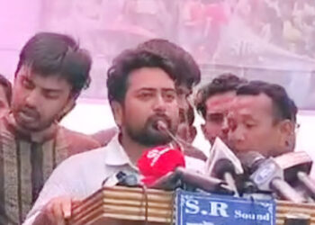 আমরা পিন্ডি ভেঙেছি দিল্লির দাসত্বের জন্য নয় : টাঙ্গাইলে এনসিপি আহ্বায়ক নাহিদ ইসলাম