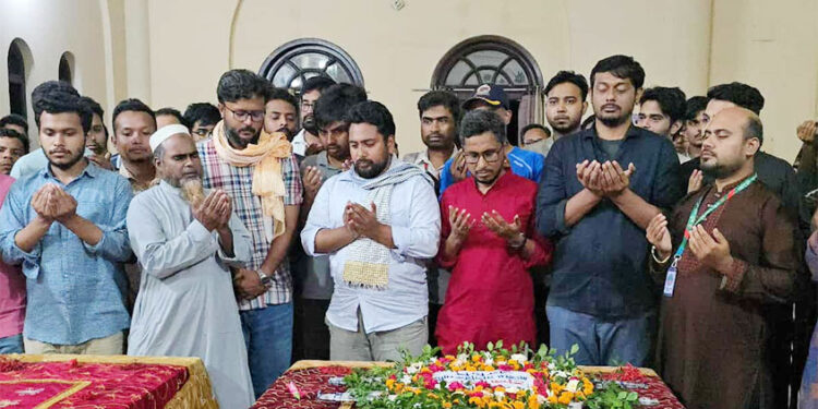 মাওলানা ভাসানী ছিলেন শ্রমিক-মেহনতি মানুষের পক্ষের রাজনীতিবিদ নাহিদ