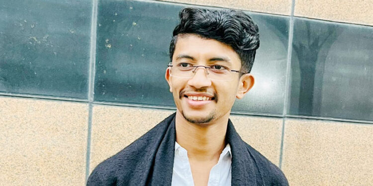 সমন্বয়ক পরিচয়ে গুলশানে চাঁদাবাজি রিয়াদের বাসা থেকে ২ কোটি ২৫ লাখ টাকার চেক উদ্ধার