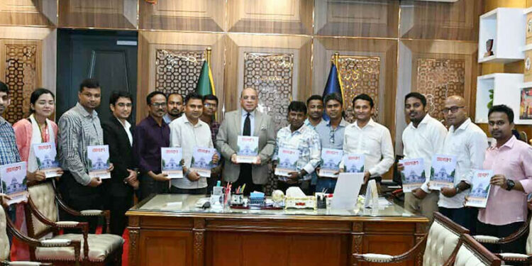 সংবাদে বস্তুনিষ্ঠতা বজায় রাখার আহ্বান প্রধান বিচারপতির