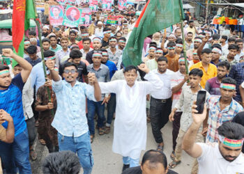 জুলাই-আগস্ট অভ্যুত্থান বর্ষপূর্তি উপলক্ষে মধুপুরে কর্ণেল আজাদের বিজয় মিছিল