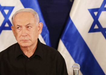 গাজায় সামরিক অভিযান ছাড়া সরকার টিকবে না: নেতানিয়াহু