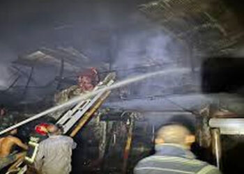 আ"গু"নে ক্ষ"তি"গ্র"স্ত নোয়াখালীর ২৫ ব্যবসা প্রতিষ্ঠান