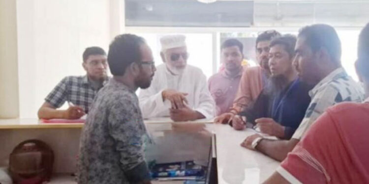 অ"বৈ"ধ ক্লিনিক বন্ধে টাঙ্গাইল শহরে মালিক সমিতির অ"ভি"যা"ন