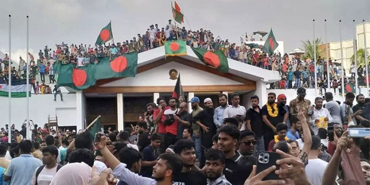 ছাত্র-জনতার জাগরণে স্বৈরাচারের পতন ঐতিহাসিক ৫ আগস্ট আজ