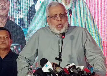 বাংলাদেশে সড়ক নির্মাণ ব্যয় কমানো ও বহুমুখী যাতায়াত ব্যবস্থার প্রয়োজন: ফাওজুল কবির খান