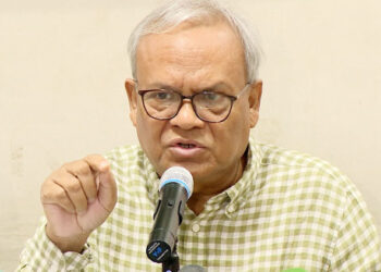 ডাকসু নির্বাচনে ছাত্রদলের মনোনয়নপত্র ক্রয় বাধাগ্রস্ত হয়েছে বলে অ"ভি"যো"গ করেছেন রিজভী