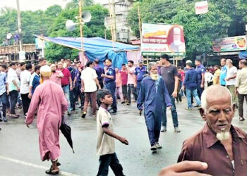হামলায় আহত অন্তত ২০ টাঙ্গাইলের কালিহাতীতে বিএনপির দু’গ্রুপে ধাওয়া-পাল্টা ধাওয়া